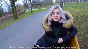 play Eva Elfie suce une bite en public en public pour 1000 euros