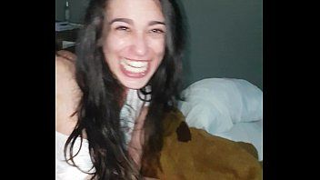 play Películas porno en línea con morenas chupando pollas grandes
