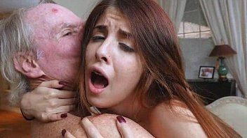 play Sex cu un batran care isi fute nepoata