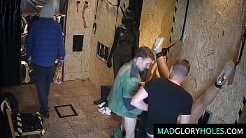play Xxx na ekranie z kilkoma fajnymi dziewczynami, które uprawiają seks w diabły
