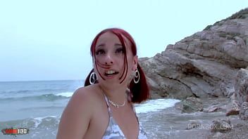 play Mete los dedos en el coño de esta preciosa adolescente y la excita antes de hacer xxx