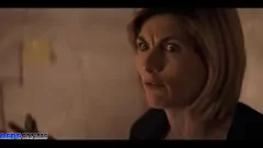 play Sensuele Time Lord's expliciete ontmoeting in TARDIS - Seizoen 11, aflevering 3